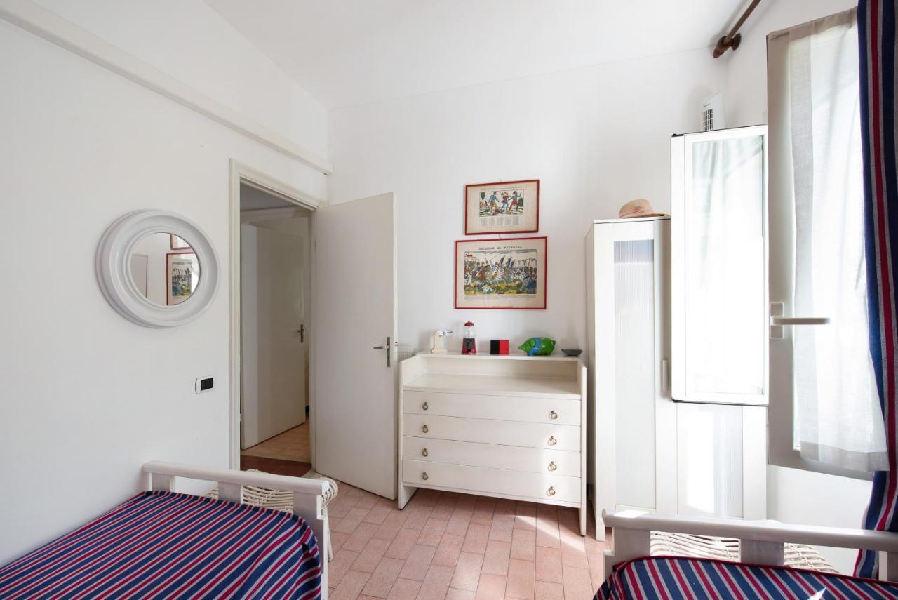 Casa Nina Appartement Arenzano Buitenkant foto